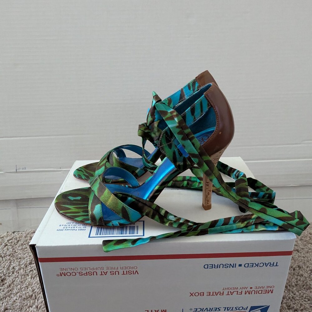 Carlos Santana Salsa Heels Women's Size 7M